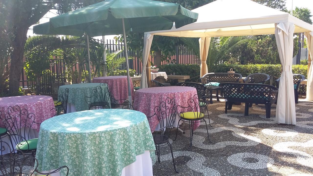 B&B Scogli Bianchi Lido di Noto ภายนอก รูปภาพ