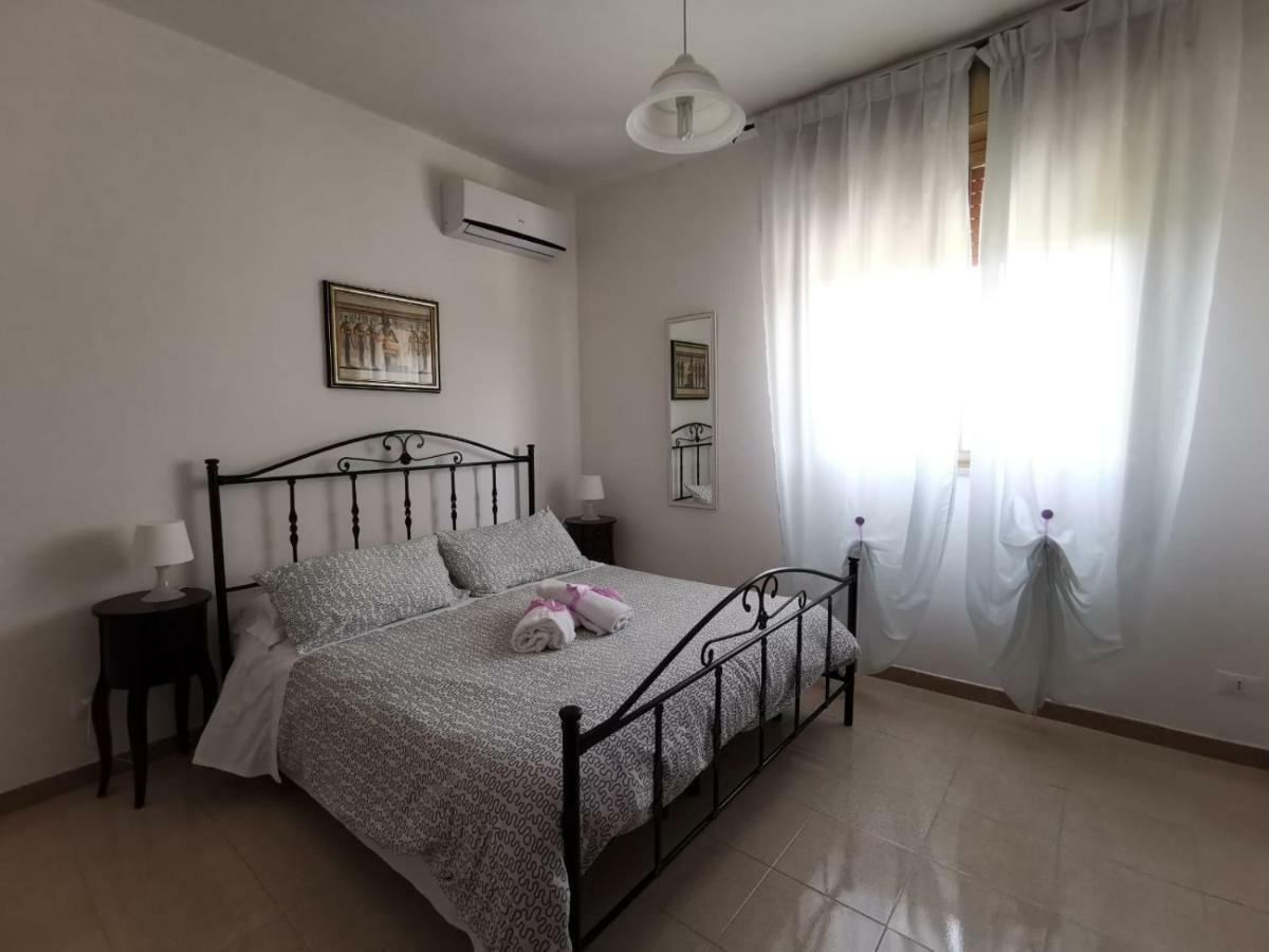 B&B Scogli Bianchi Lido di Noto ภายนอก รูปภาพ